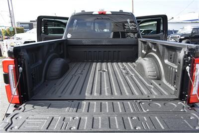 2024 Ford F-350 Platinum  LIFTED DIESEL TRUCK 4X4 LOADED - Photo 40 - Gresham, OR 97030