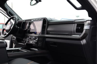 2024 Ford F-350 Platinum LIFTED DIESEL TRUCK 4X4 LOADED - Photo 30 - Gresham, OR 97030