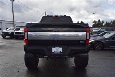 2022 Ford F-350 Platinum  LIFTED DIESEL TRUCK 4X4 LOADED - Photo 4 - Gresham, OR 97030