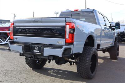 2025 Ford F-350 Platinum  LIFTED DIESEL 6.7 GLACIER GREY TRUCK 4X4 LOADED - Photo 5 - Gresham, OR 97030