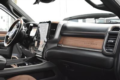 2021 RAM 3500 Limited Longhorn MEGA CAB DIESEL 6.7 L AISIN TRANS LIFTED LOADED - Photo 32 - Gresham, OR 97030