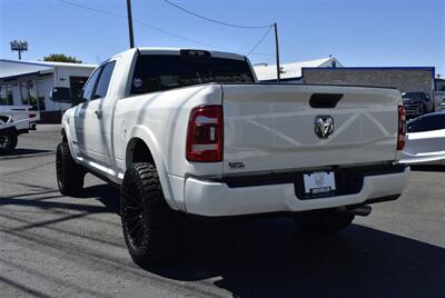 2021 RAM 3500 Limited Longhorn  MEGA CAB AISIN TRANS LIFTED 4X4 LOADED - Photo 3 - Gresham, OR 97030