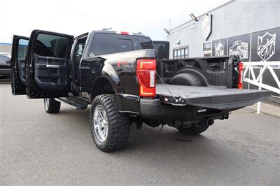 2022 Ford F-350 Lariat  LIFTED DIESEL TRUCK 4X4 LOADED - Photo 32 - Gresham, OR 97030
