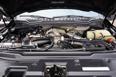 2022 Ford F-350 Lariat  LIFTED DIESEL TRUCK 4X4 LOADED - Photo 9 - Gresham, OR 97030