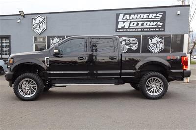 2022 Ford F-350 Lariat  LIFTED DIESEL TRUCK 4X4 LOADED - Photo 2 - Gresham, OR 97030