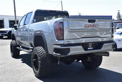 2024 GMC Sierra 3500 AT4  LIFTED DIESEL TRUCK 4X4 LOADED - Photo 3 - Gresham, OR 97030