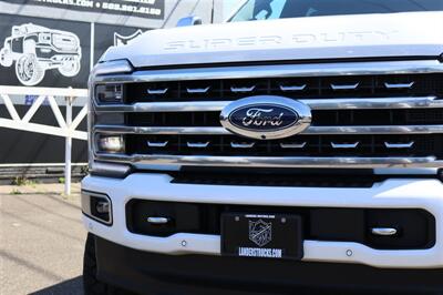 2024 Ford F-250 Platinum  LIFTED DIESEL TRUCK 4X4 LOADED - Photo 10 - Gresham, OR 97030
