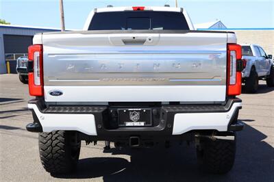 2024 Ford F-250 Platinum  LIFTED DIESEL TRUCK 4X4 LOADED - Photo 4 - Gresham, OR 97030