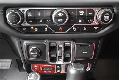 2024 Jeep Wrangler Rubicon 392 6.4L V8 AWD LIFTED 24S AND 40S LOADED - Photo 24 - Gresham, OR 97030