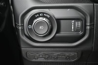 2024 Jeep Wrangler Rubicon 392 6.4L V8 AWD LIFTED 24S AND 40S LOADED - Photo 22 - Gresham, OR 97030