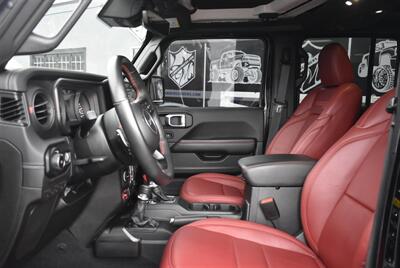 2024 Jeep Wrangler Rubicon 392 6.4L V8 AWD LIFTED 24S AND 40S LOADED - Photo 17 - Gresham, OR 97030