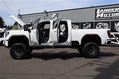 2025 GMC Sierra 3500 AT4  LIFTED DIESEL TRUCK 4X4 LOADED - Photo 35 - Gresham, OR 97030
