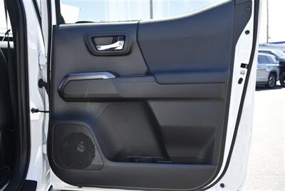 2020 Toyota Tacoma TRD Sport  LIFTED 46 LEATHER MOON ROOF 4X4 LOADED - Photo 25 - Gresham, OR 97030