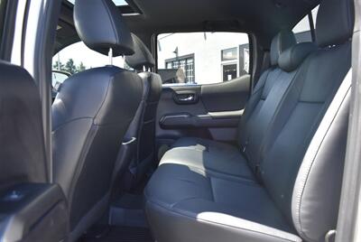 2020 Toyota Tacoma TRD Sport  LIFTED 46 LEATHER MOON ROOF 4X4 LOADED - Photo 22 - Gresham, OR 97030
