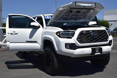 2020 Toyota Tacoma TRD Sport  LIFTED 46 LEATHER MOON ROOF 4X4 LOADED - Photo 36 - Gresham, OR 97030