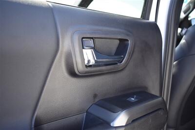 2020 Toyota Tacoma TRD Sport  LIFTED 46 LEATHER MOON ROOF 4X4 LOADED - Photo 21 - Gresham, OR 97030