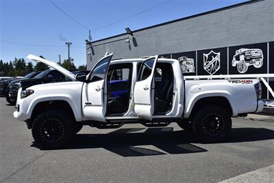 2020 Toyota Tacoma TRD Sport  LIFTED 46 LEATHER MOON ROOF 4X4 LOADED - Photo 31 - Gresham, OR 97030