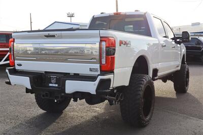 2024 Ford F-350 Platinum  LIFTED DIESEL TRUCK 6 " LIFT 37S 4X4 LOADED - Photo 5 - Gresham, OR 97030