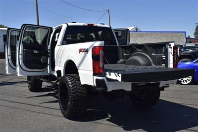 2024 Ford F-350 Platinum  LIFTED DIESEL TRUCK 4X4 LOADED - Photo 33 - Gresham, OR 97030
