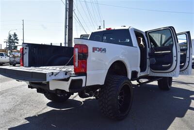 2024 Ford F-350 Platinum  LIFTED DIESEL TRUCK 4X4 LOADED - Photo 35 - Gresham, OR 97030
