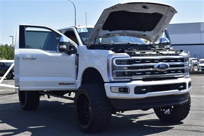 2024 Ford F-350 Platinum  LIFTED DIESEL TRUCK 4X4 LOADED - Photo 37 - Gresham, OR 97030