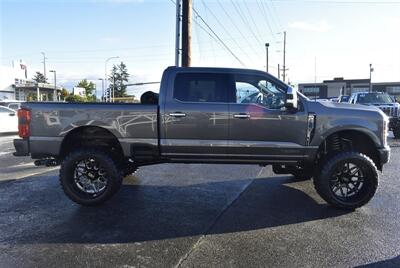 2023 Ford F-250 Platinum  LIFTED DIESEL TRUCK 4X4 LOADED 4K MILES - Photo 6 - Gresham, OR 97030