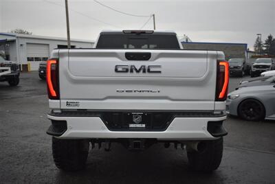 2024 GMC Sierra 2500 Denali Ultimate  LIFTED DIESEL TRUCK 4X4 LOADED - Photo 4 - Gresham, OR 97030