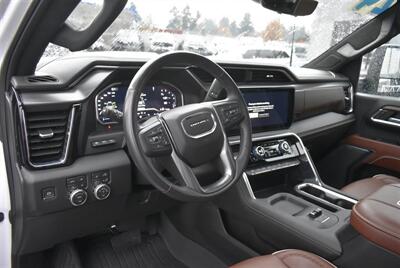 2024 GMC Sierra 2500 Denali Ultimate  LIFTED DIESEL TRUCK 4X4 LOADED - Photo 17 - Gresham, OR 97030