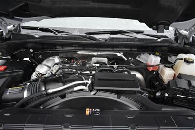 2024 GMC Sierra 2500 Denali Ultimate  LIFTED DIESEL TRUCK 4X4 LOADED - Photo 10 - Gresham, OR 97030