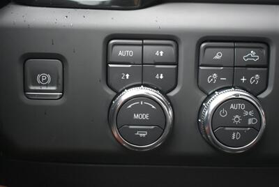 2024 GMC Sierra 2500 Denali Ultimate  LIFTED DIESEL TRUCK 4X4 LOADED - Photo 20 - Gresham, OR 97030