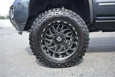 2017 GMC Sierra 3500 Denali  LIFTED DIESEL TRUCK 4X4 LOADED - Photo 11 - Gresham, OR 97030