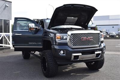 2017 GMC Sierra 3500 Denali  LIFTED DIESEL TRUCK 4X4 LOADED - Photo 44 - Gresham, OR 97030