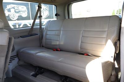 2002 Ford Excursion Limited  7.3L DIESEL 4X4 3RD ROW LEATHER LOADED - Photo 25 - Gresham, OR 97030