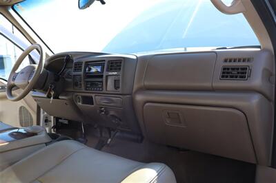 2002 Ford Excursion Limited  7.3L DIESEL 4X4 3RD ROW LEATHER LOADED - Photo 31 - Gresham, OR 97030