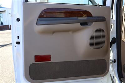 2002 Ford Excursion Limited  7.3L DIESEL 4X4 3RD ROW LEATHER LOADED - Photo 22 - Gresham, OR 97030