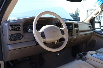 2002 Ford Excursion Limited  7.3L DIESEL 4X4 3RD ROW LEATHER LOADED - Photo 15 - Gresham, OR 97030