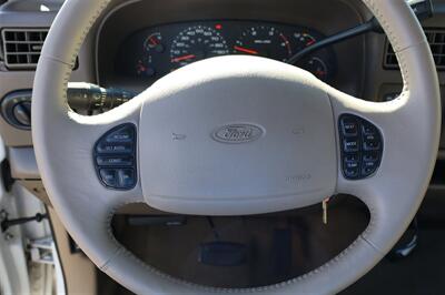 2002 Ford Excursion Limited  7.3L DIESEL 4X4 3RD ROW LEATHER LOADED - Photo 16 - Gresham, OR 97030