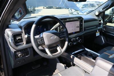 2024 Ford F-350 PLATINUM HI OUTPUT  LIFTED DIESEL TRUCK 4X4 LOADED - Photo 19 - Gresham, OR 97030