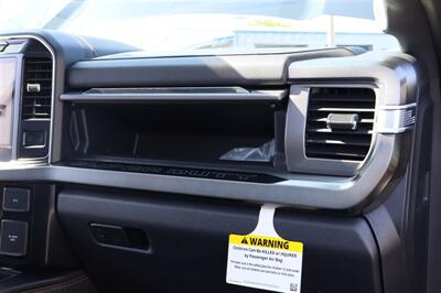 2024 Ford F-350 PLATINUM HI OUTPUT  LIFTED DIESEL TRUCK 4X4 LOADED - Photo 32 - Gresham, OR 97030
