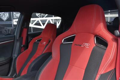 2018 Honda Civic Type R Touring  6 SPEED MANUAL LOADED - Photo 14 - Gresham, OR 97030
