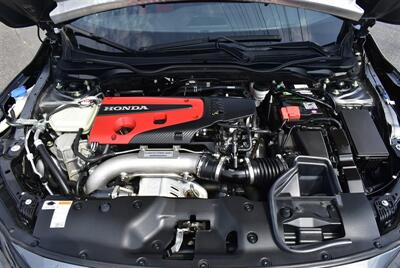 2018 Honda Civic Type R Touring  6 SPEED MANUAL LOADED - Photo 9 - Gresham, OR 97030