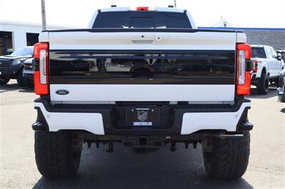 2025 Ford F-350 Platinum  8 FT LONG BED LIFTED DIESEL 4X4 LOADED - Photo 4 - Gresham, OR 97030