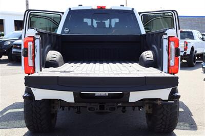 2025 Ford F-350 Platinum  8 FT LONG BED LIFTED DIESEL 4X4 LOADED - Photo 41 - Gresham, OR 97030
