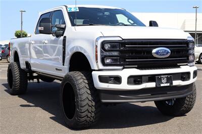 2025 Ford F-350 Platinum  8 FT LONG BED LIFTED DIESEL 4X4 LOADED - Photo 8 - Gresham, OR 97030