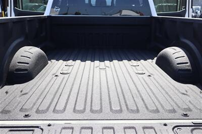2025 Ford F-350 Platinum  8 FT LONG BED LIFTED DIESEL 4X4 LOADED - Photo 42 - Gresham, OR 97030