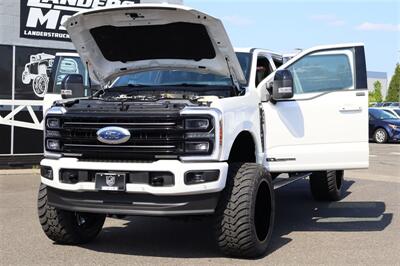 2025 Ford F-350 Platinum  8 FT LONG BED LIFTED DIESEL 4X4 LOADED - Photo 37 - Gresham, OR 97030