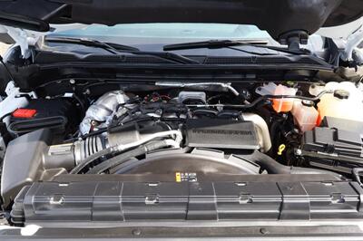2024 GMC Sierra 2500 AT4X LIFTED DIESEL TRUCK 4X4 LOADED - Photo 10 - Gresham, OR 97030