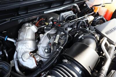 2024 GMC Sierra 2500 AT4X LIFTED DIESEL TRUCK 4X4 LOADED - Photo 11 - Gresham, OR 97030