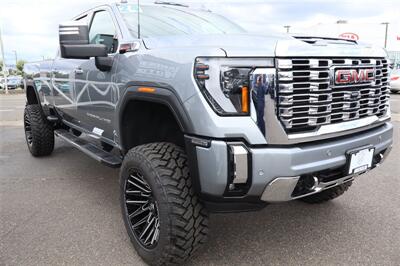 2024 GMC Sierra 3500 DENALI LONG BED LIFTED LONG BED DIESEL 4X4 LOADED - Photo 7 - Gresham, OR 97030