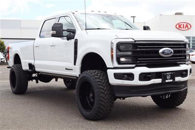 2025 Ford F-350 PLATINUM PLUS  LIFTED LONG BED DIESEL 4X4 LOADED - Photo 8 - Gresham, OR 97030